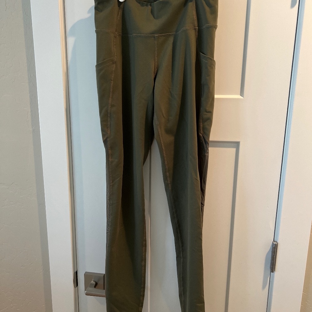 Old Navy Active Leggings